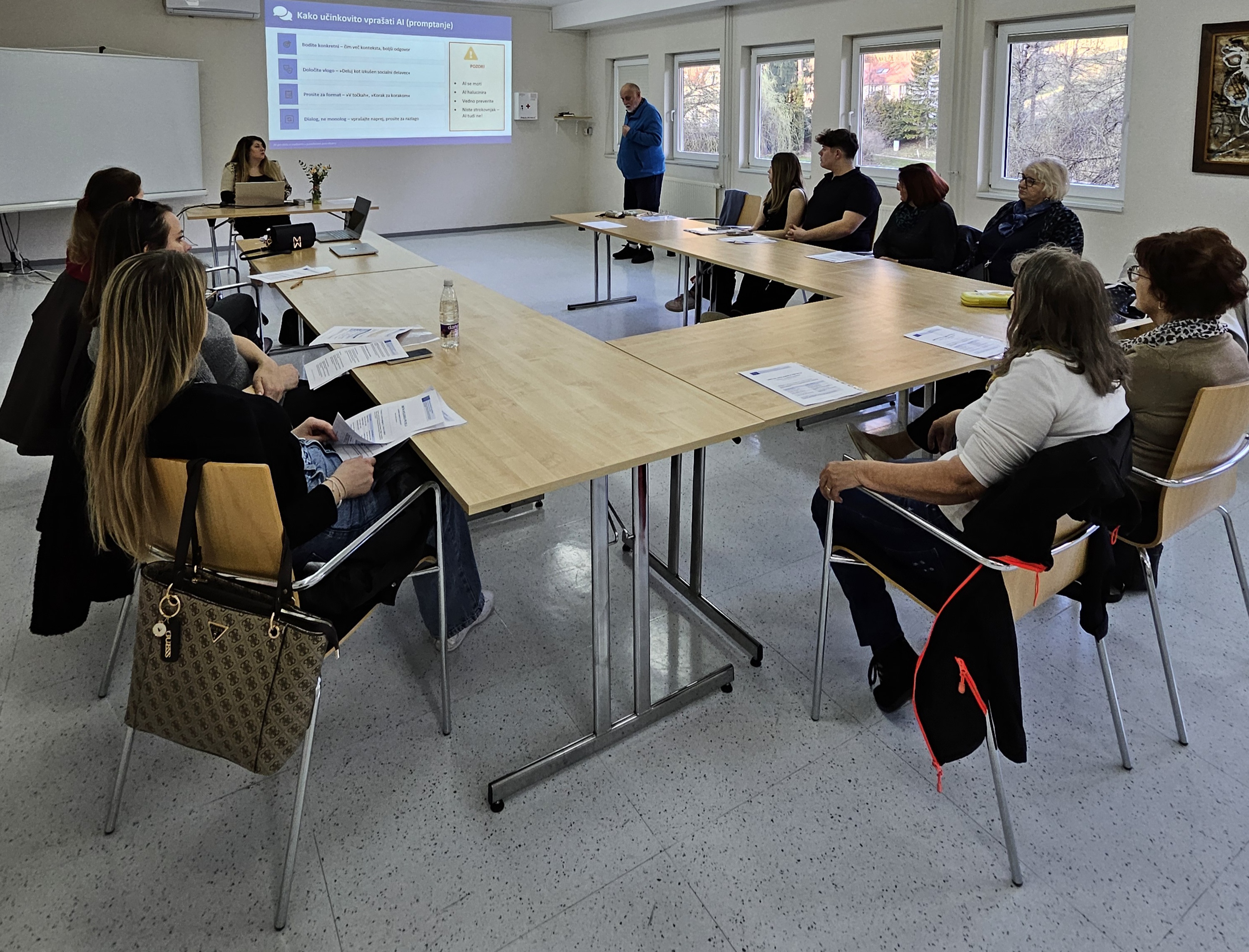 NGO employees sharing experiences in Topolsica